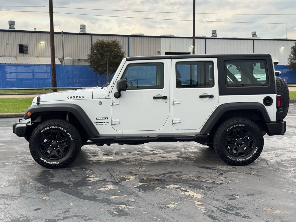 2017 Jeep Wrangler Unlimited Image 9