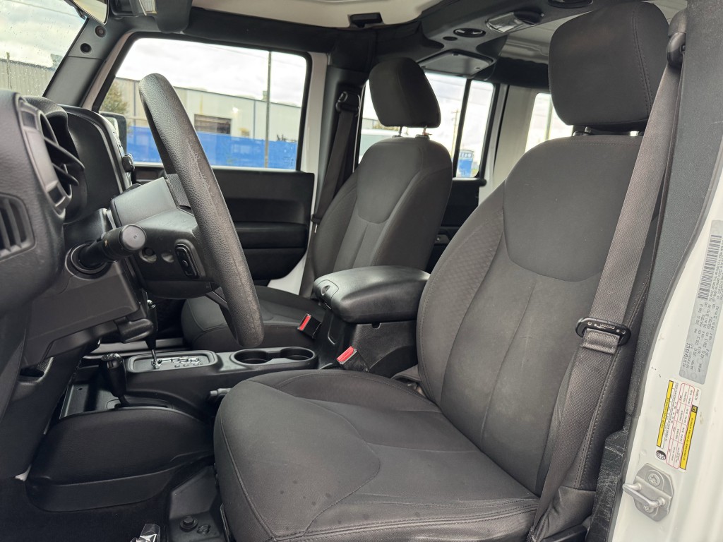 2017 Jeep Wrangler Unlimited Image 19