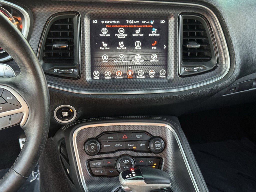 2017 Dodge Challenger Image 16