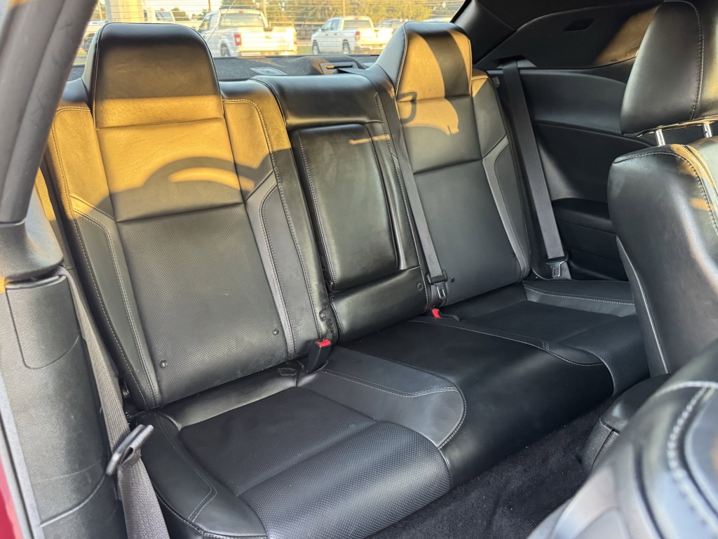 2017 Dodge Challenger Image 23