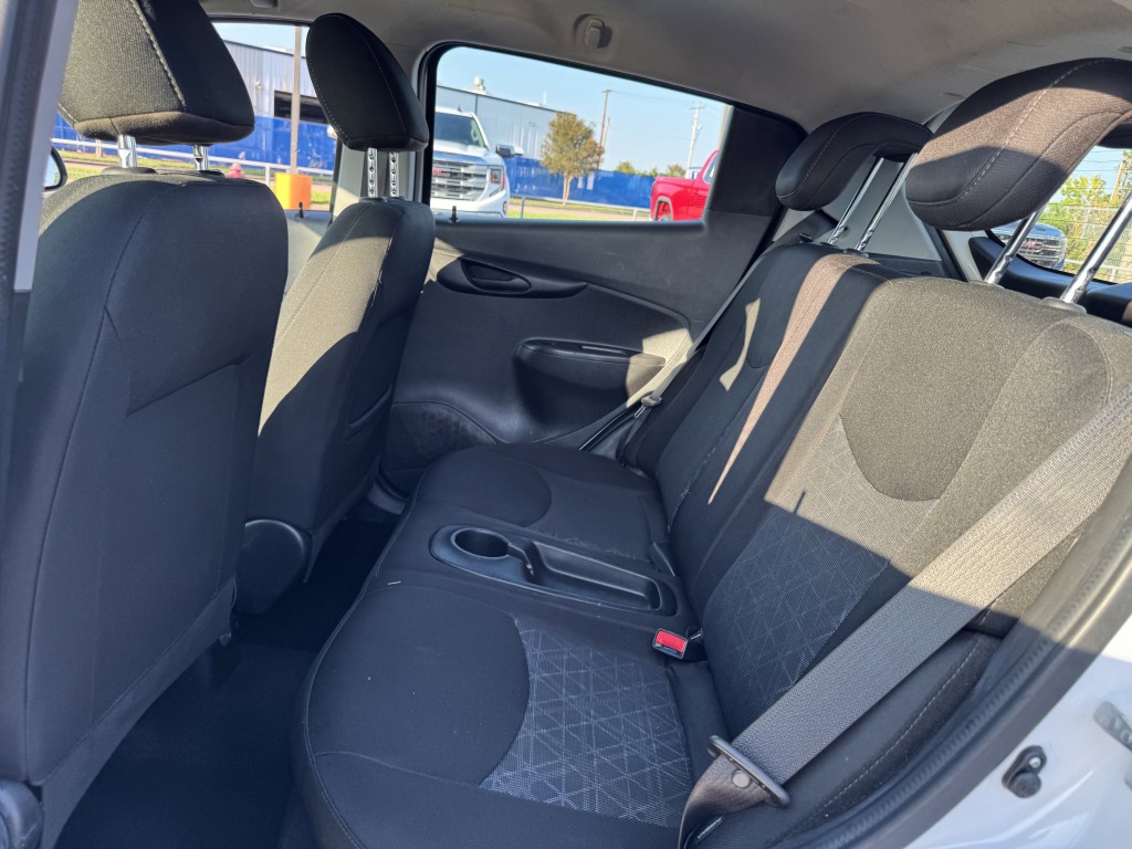 2021 Chevrolet Spark Image 24