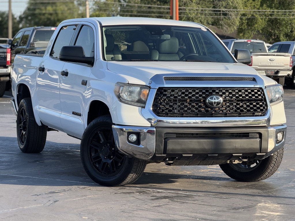 2021 Toyota Tundra Image 3