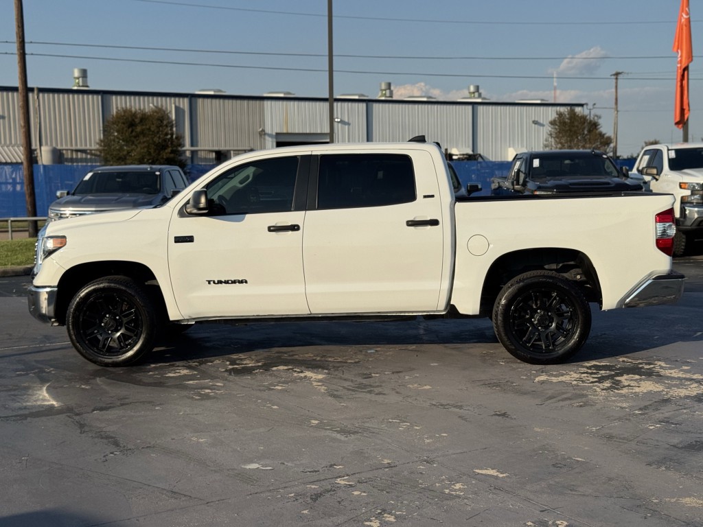 2021 Toyota Tundra Image 10
