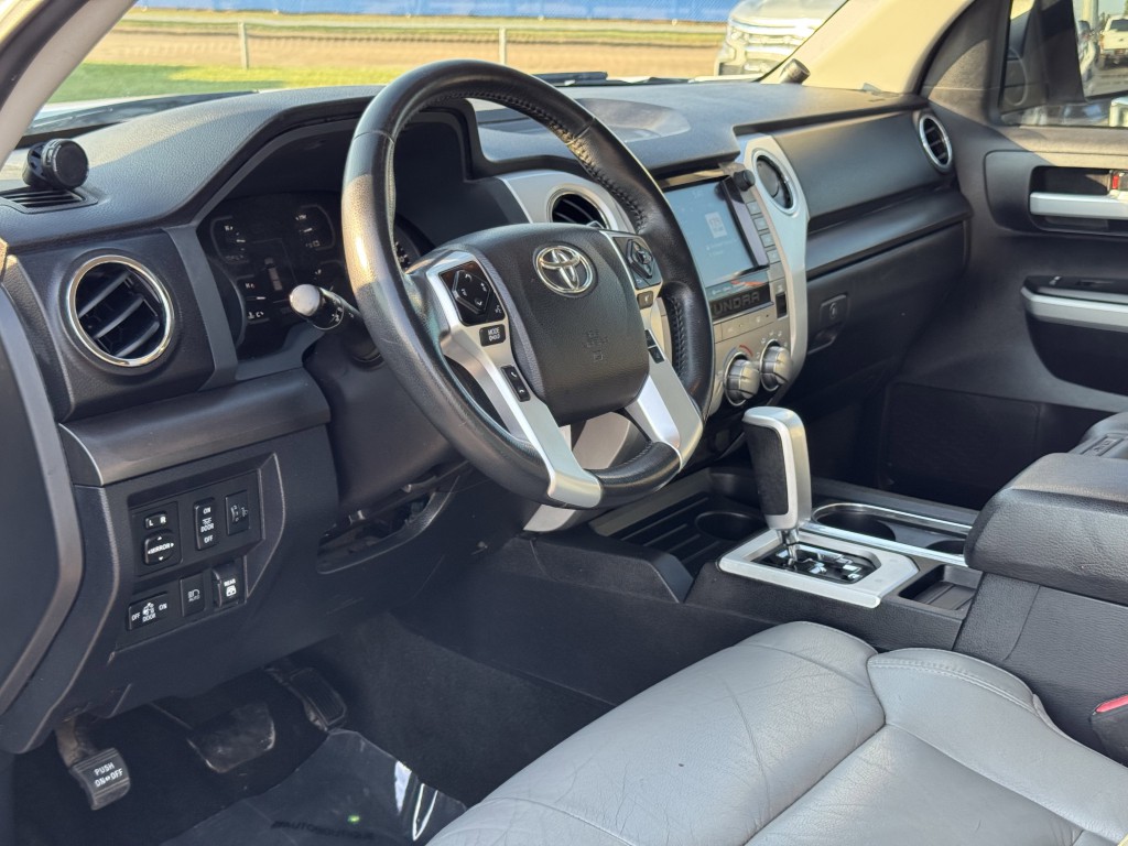2021 Toyota Tundra Image 12
