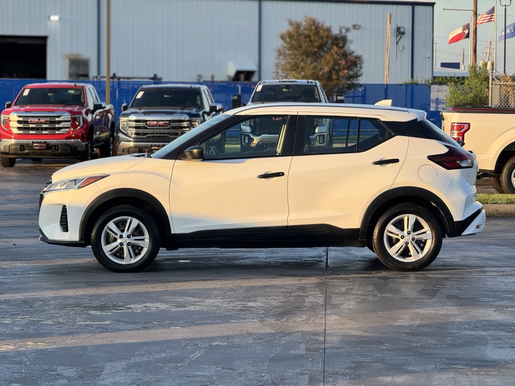 2021 Nissan Kicks Image 8