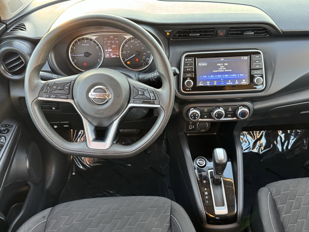 2021 Nissan Kicks Image 14