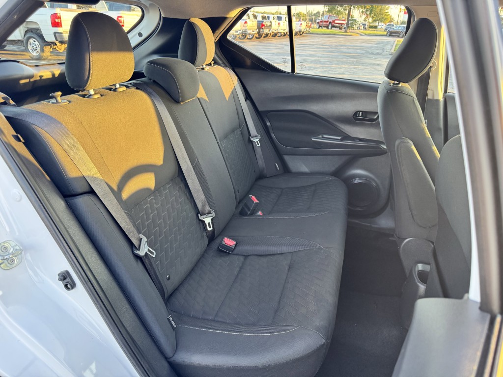 2021 Nissan Kicks Image 26