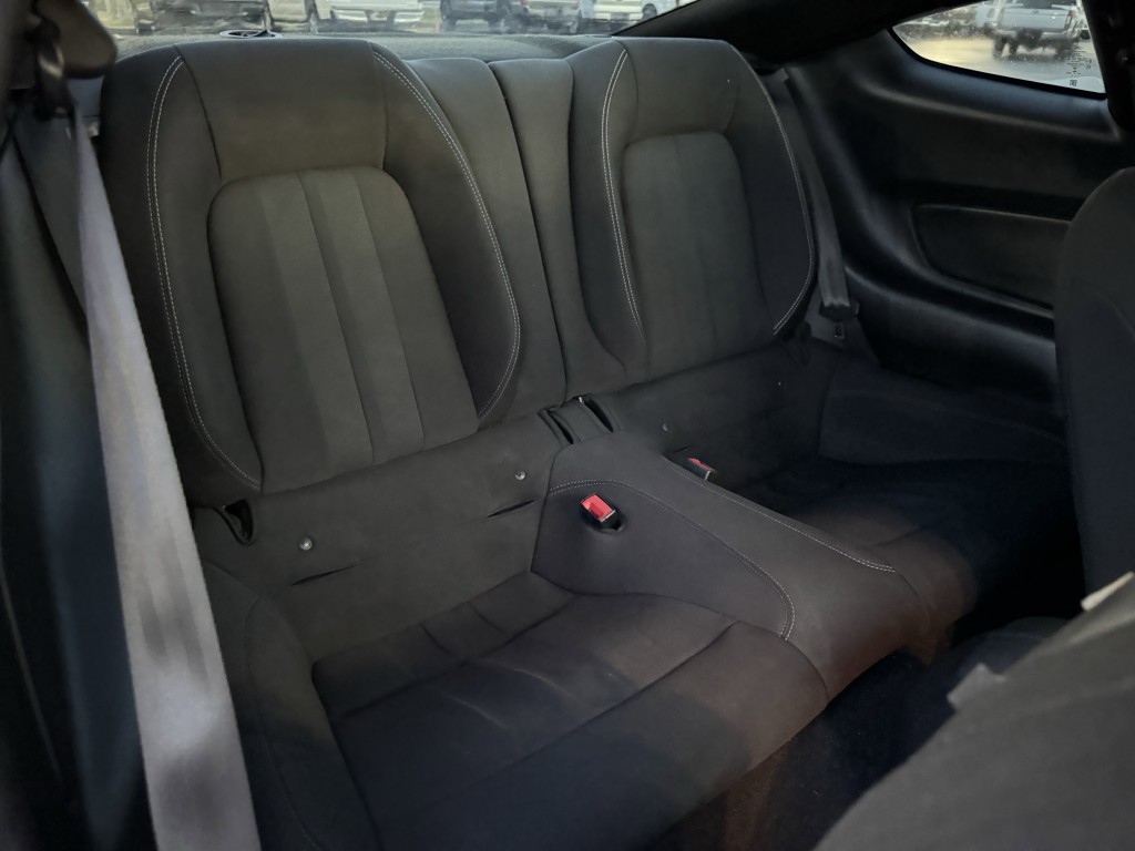 2019 Ford Mustang Image 20