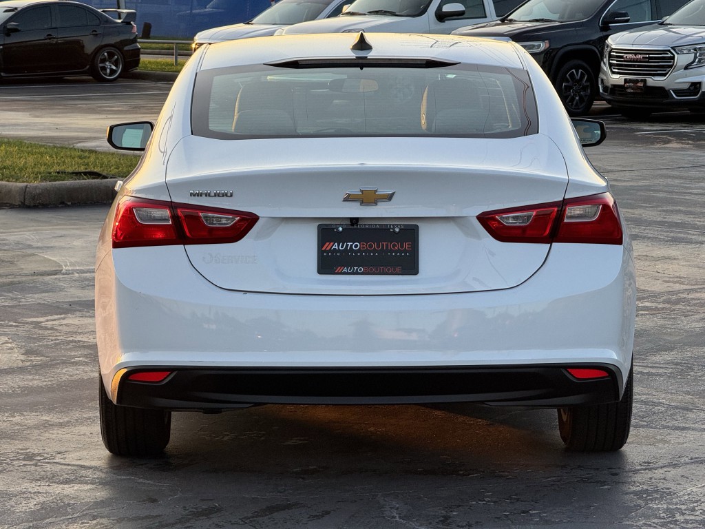 2023 Chevrolet Malibu Image 6