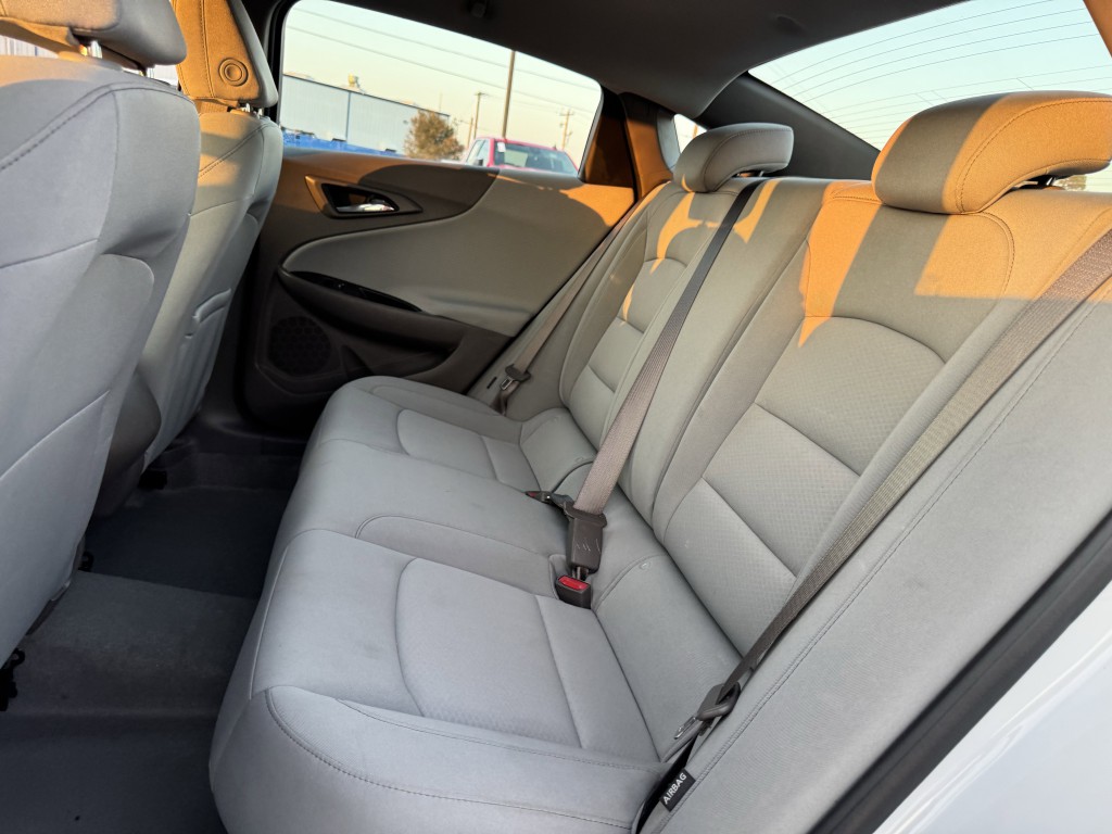 2023 Chevrolet Malibu Image 26