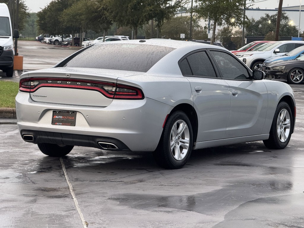 2022 Dodge Charger Image 7