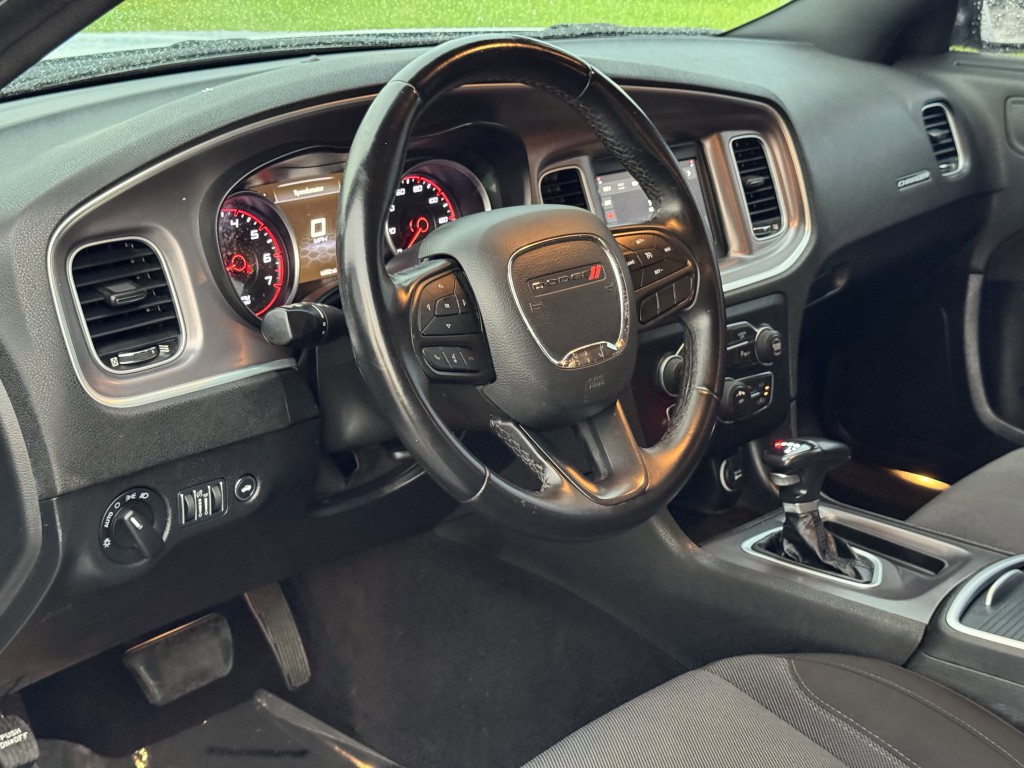 2022 Dodge Charger Image 10