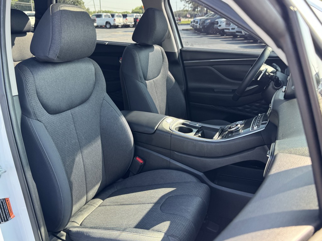 2022 Hyundai Santa Fe Image 25