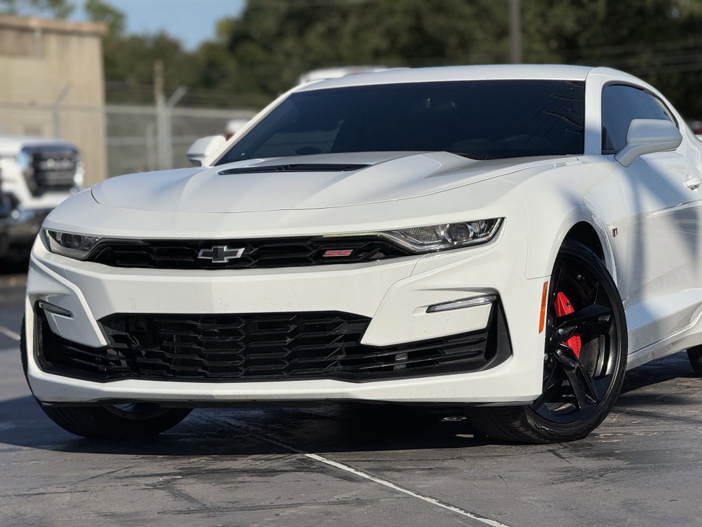 2023 Chevrolet Camaro Image 6