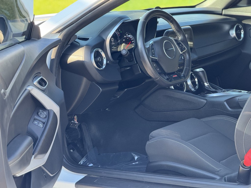 2023 Chevrolet Camaro Image 15