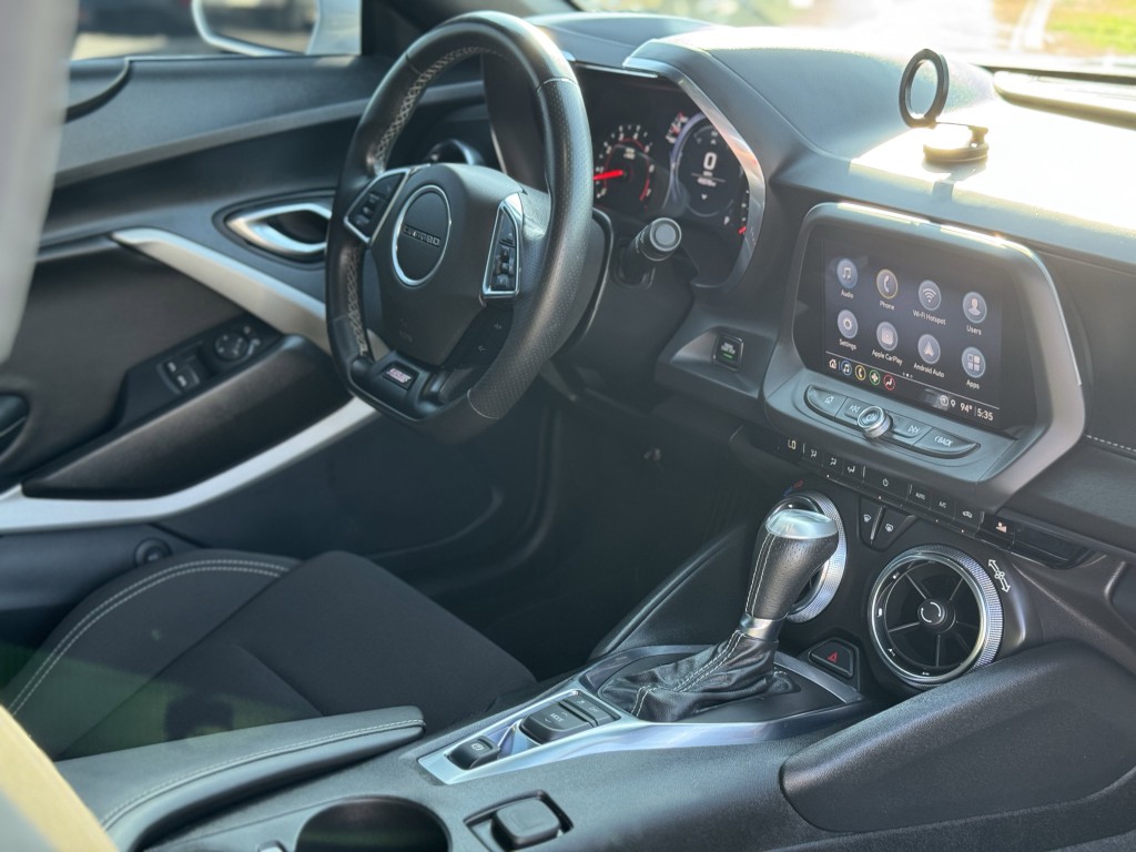 2023 Chevrolet Camaro Image 16