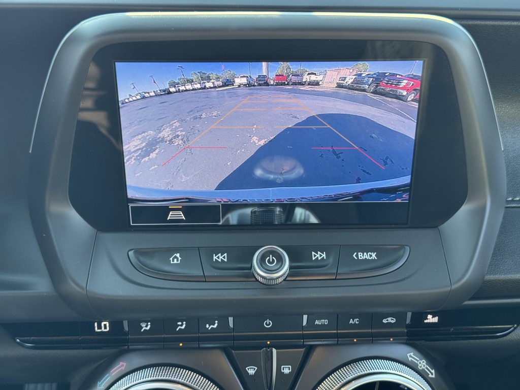 2023 Chevrolet Camaro Image 23