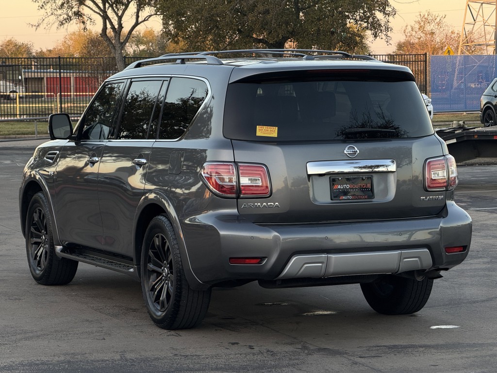 2017 Nissan Armada Image 9