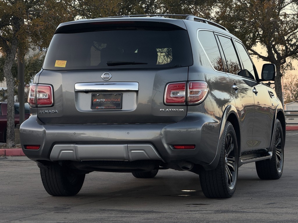 2017 Nissan Armada Image 10
