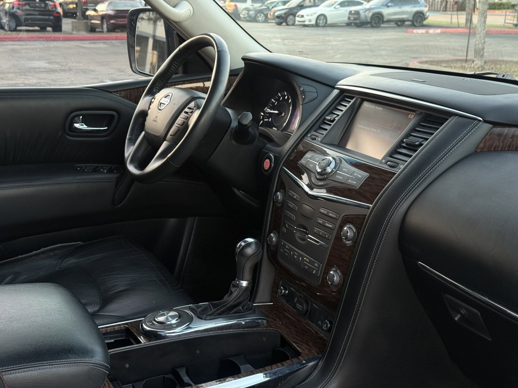2017 Nissan Armada Image 14