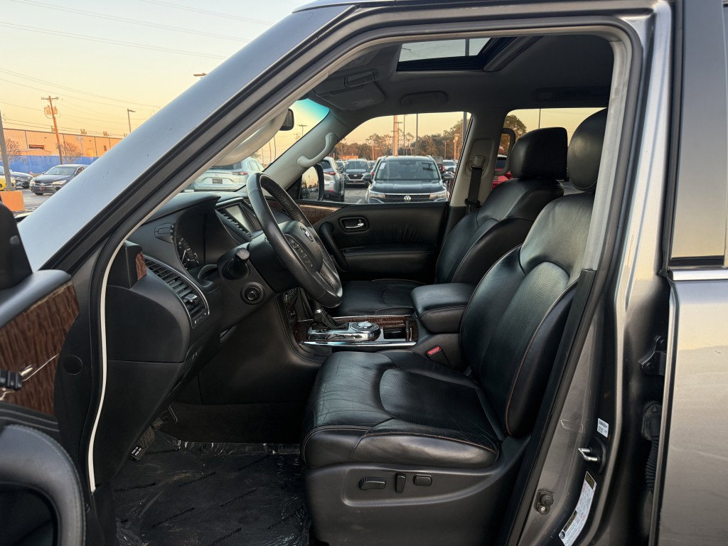 2017 Nissan Armada Image 23