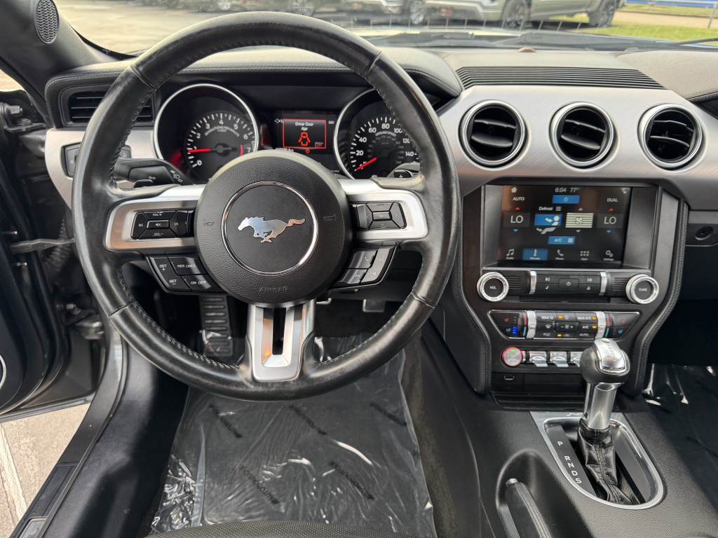 2018 Ford Mustang Image 14