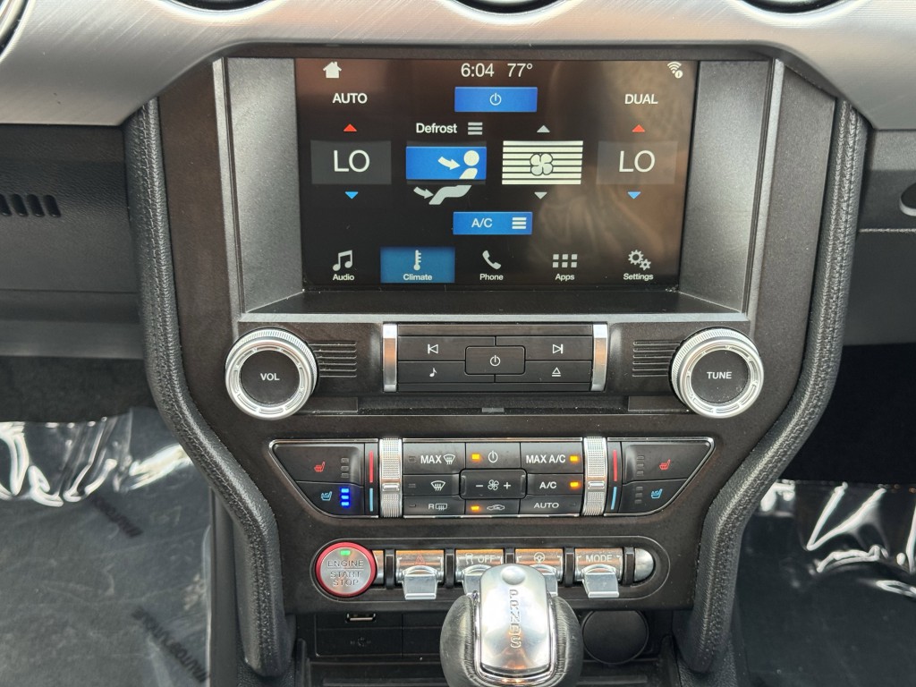 2018 Ford Mustang Image 17