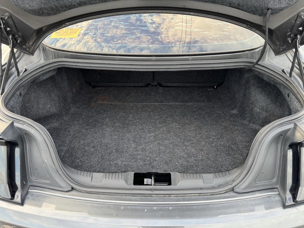 2018 Ford Mustang Image 24