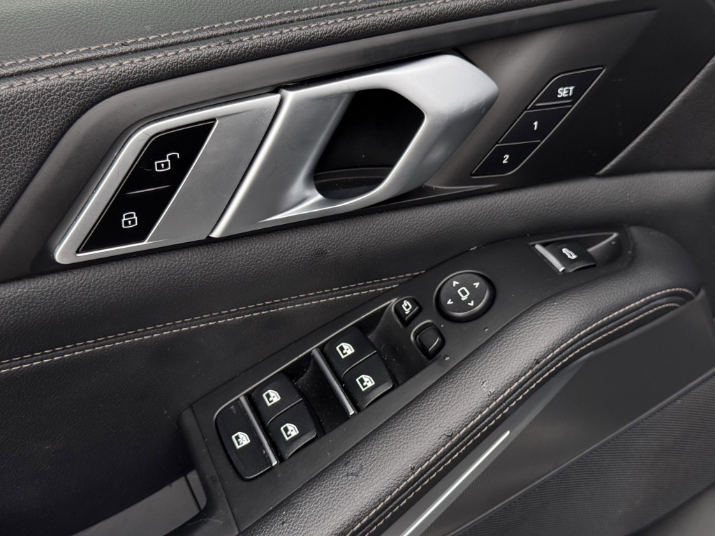 2019 BMW X5 Image 25