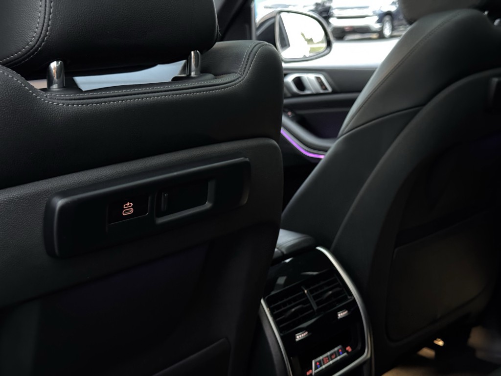 2019 BMW X5 Image 34