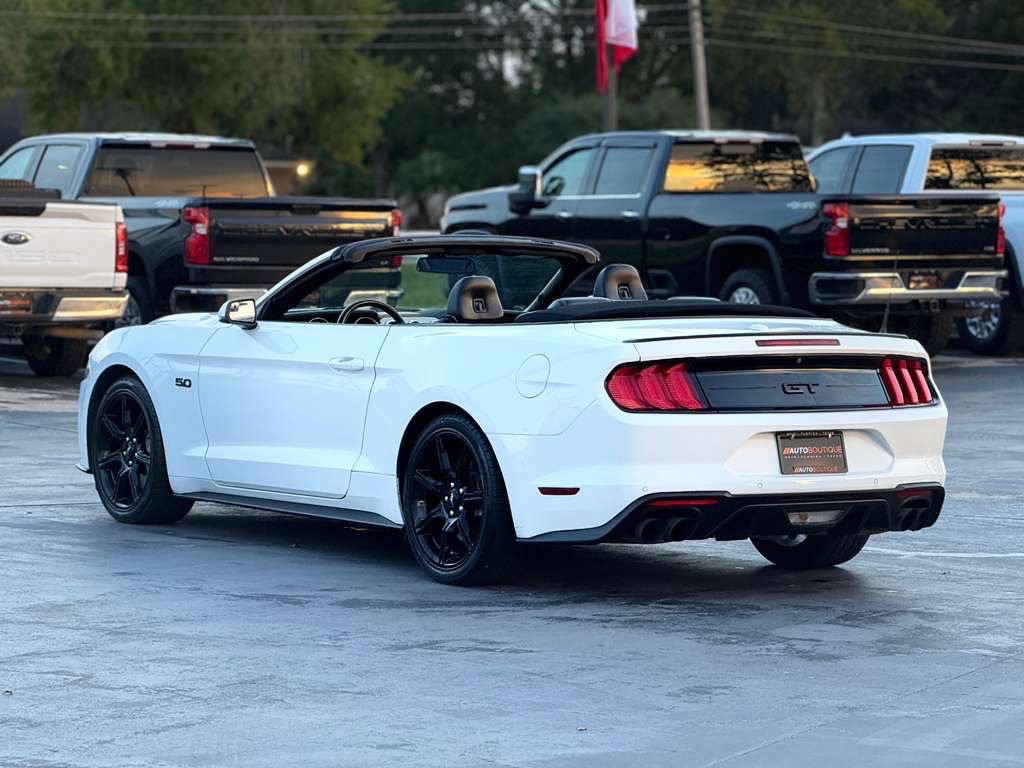 2019 Ford Mustang Image 8