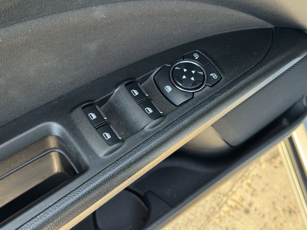 2020 Ford Fusion Image 21