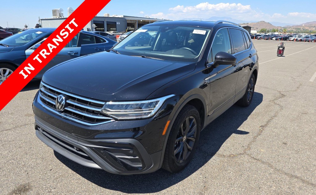 2024 Volkswagen Tiguan Image 1