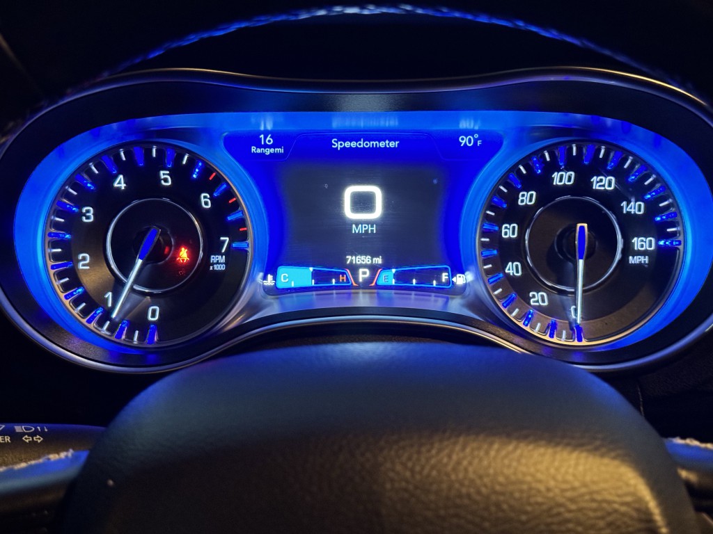 2021 Chrysler 300 Image 18