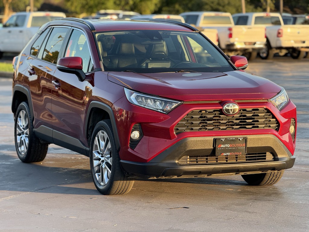 2020 Toyota Rav4 Image 3