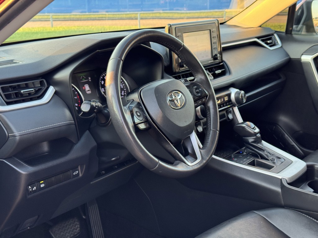 2020 Toyota Rav4 Image 11