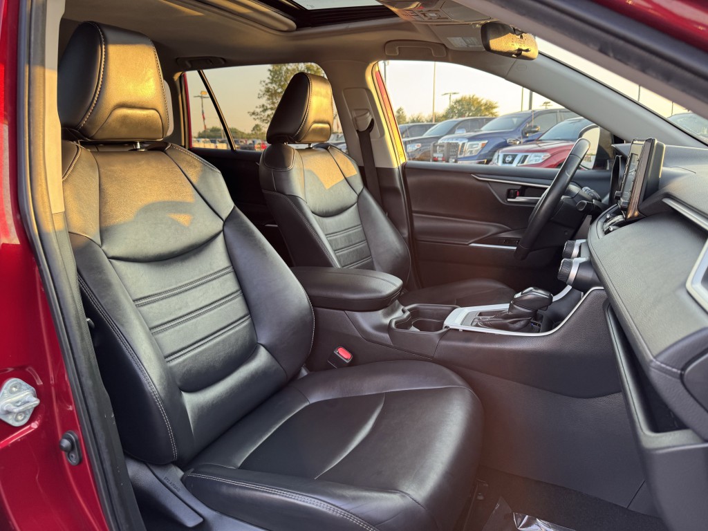 2020 Toyota Rav4 Image 23