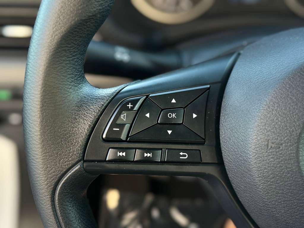 2025 Nissan Sentra Image 12