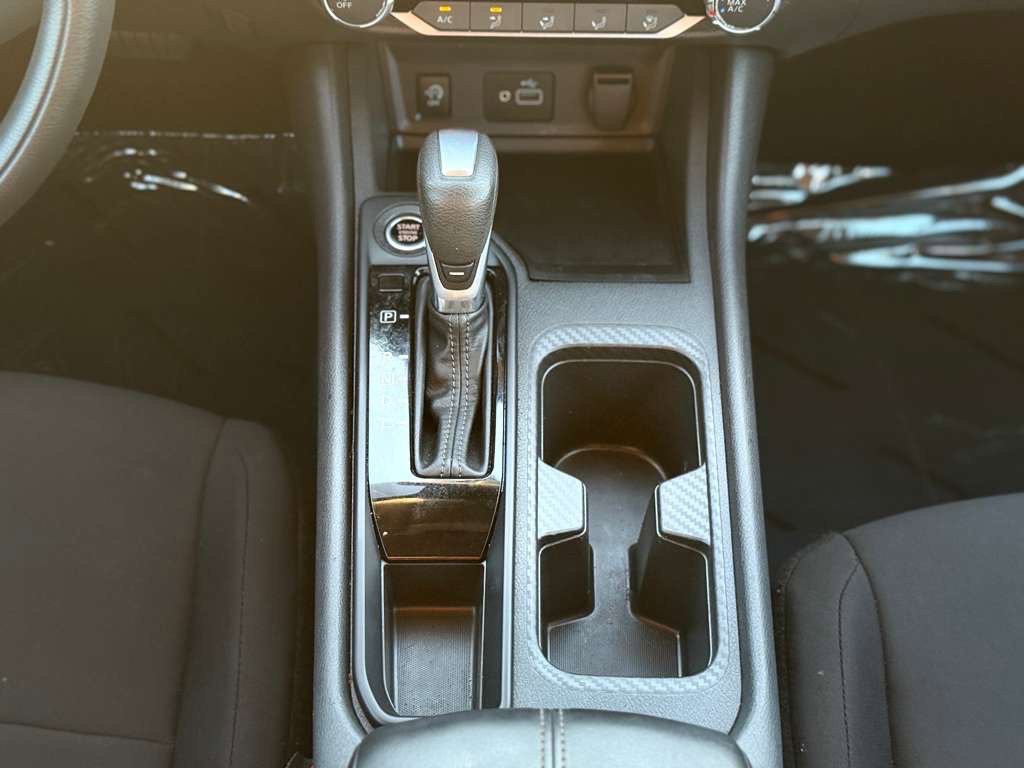 2025 Nissan Sentra Image 16