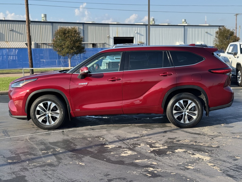 2021 Toyota Highlander Image 10