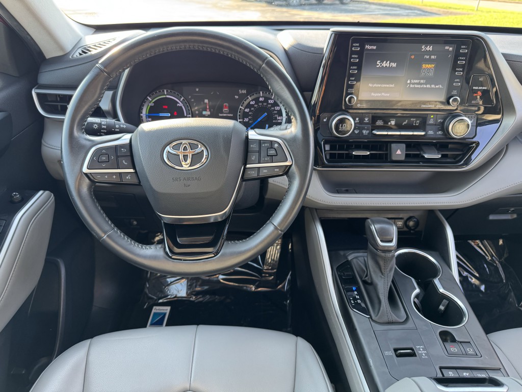 2021 Toyota Highlander Image 14