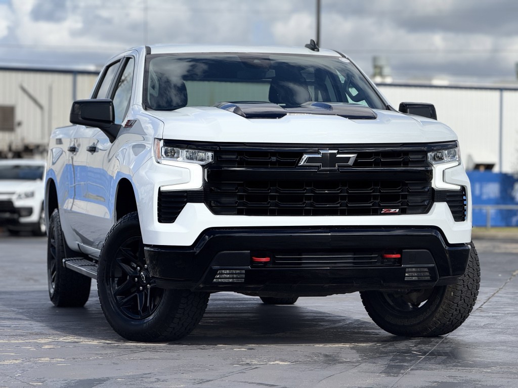 2024 Chevrolet Silverado 1500 Image 3