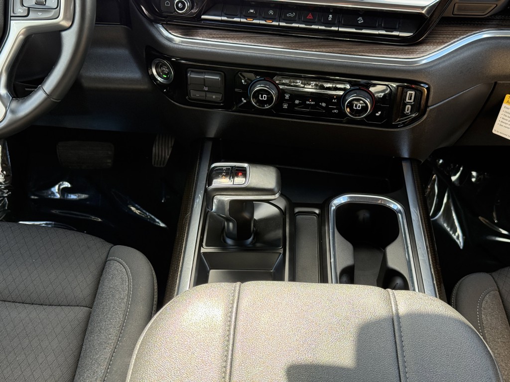 2024 Chevrolet Silverado 1500 Image 24