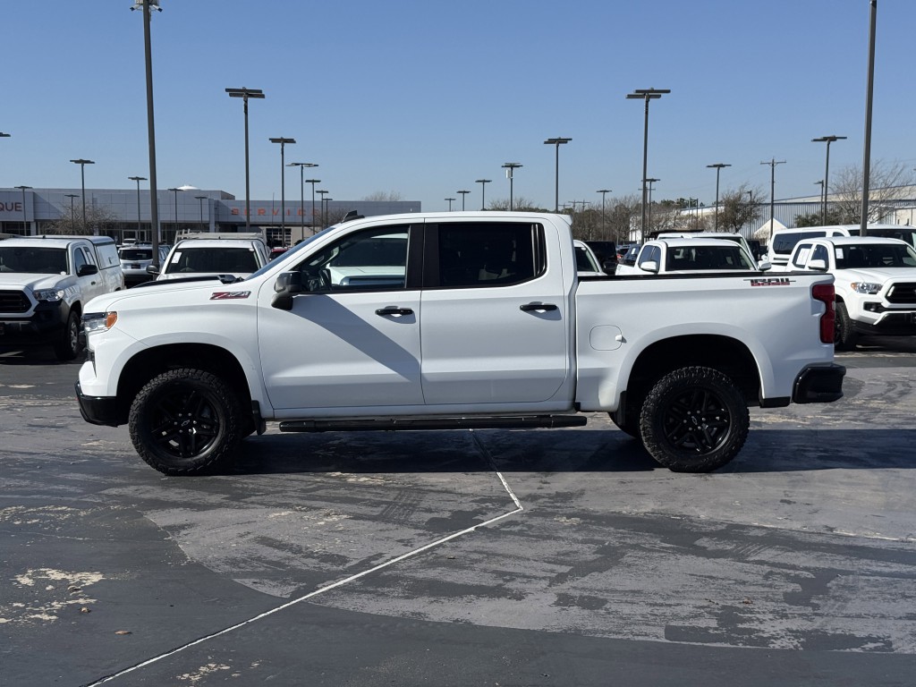2023 Chevrolet Silverado 1500 Image 11