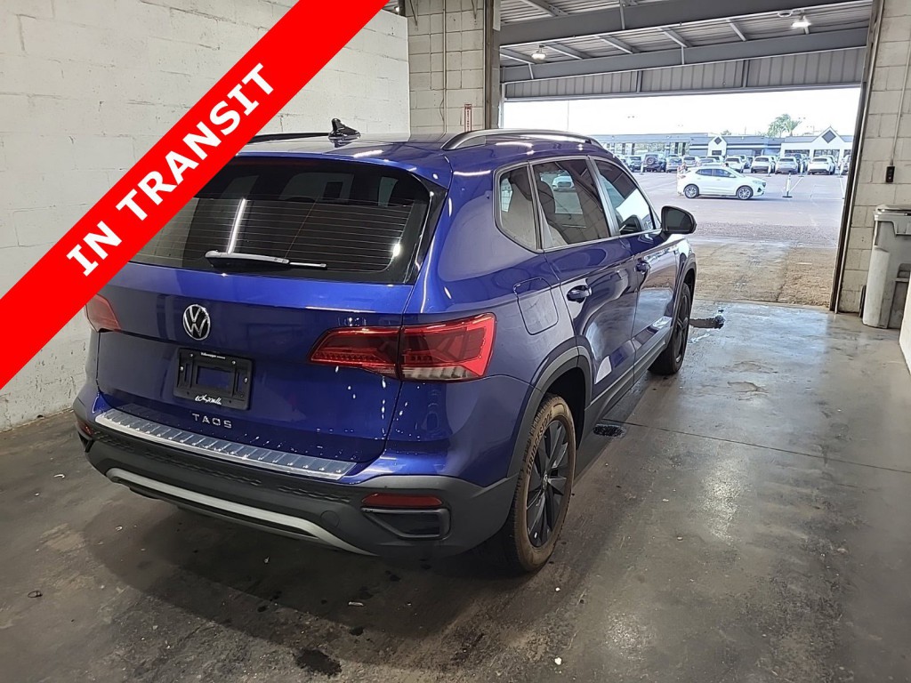 2022 Volkswagen Taos Image 7