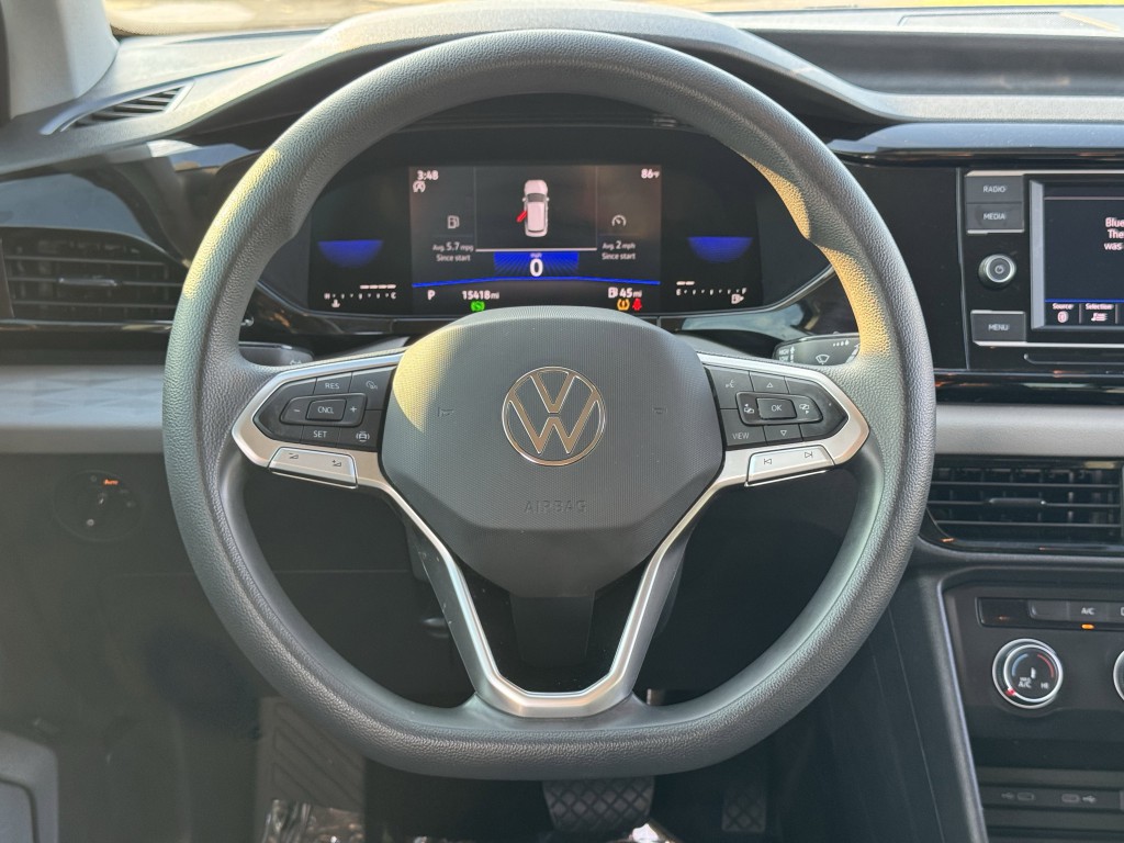 2022 Volkswagen Taos Image 15