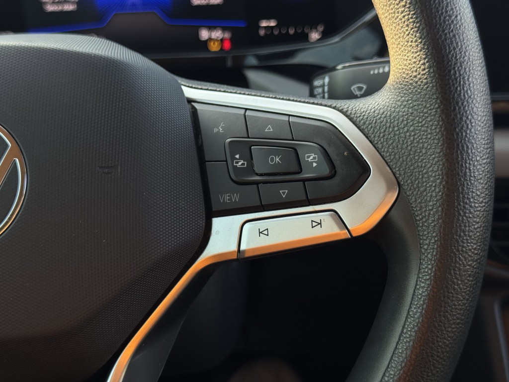 2022 Volkswagen Taos Image 17