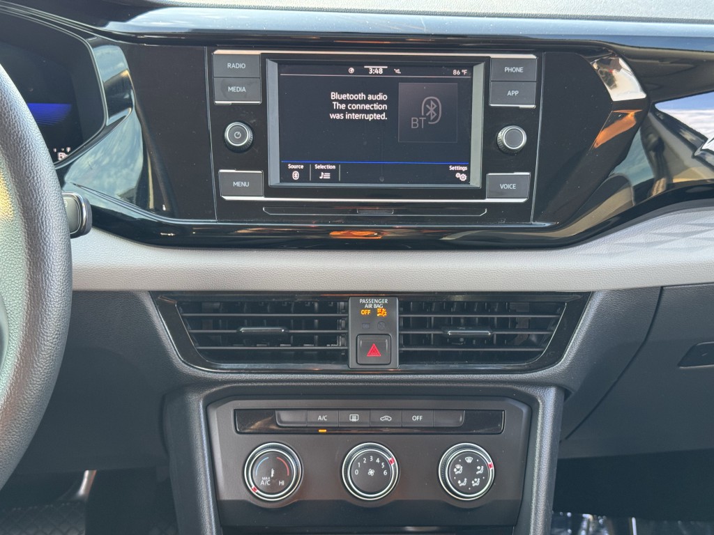 2022 Volkswagen Taos Image 19