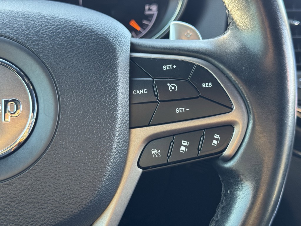 2020 Jeep Grand Cherokee Image 16