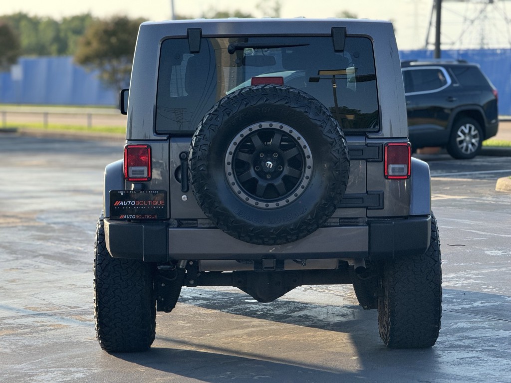 2016 Jeep Wrangler Image 8